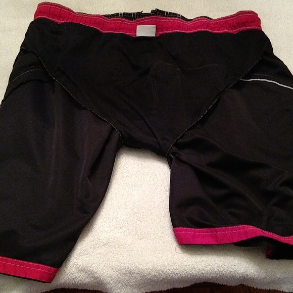 Speedo Board Shorts/Swim Trunks - Picture 9 of 15